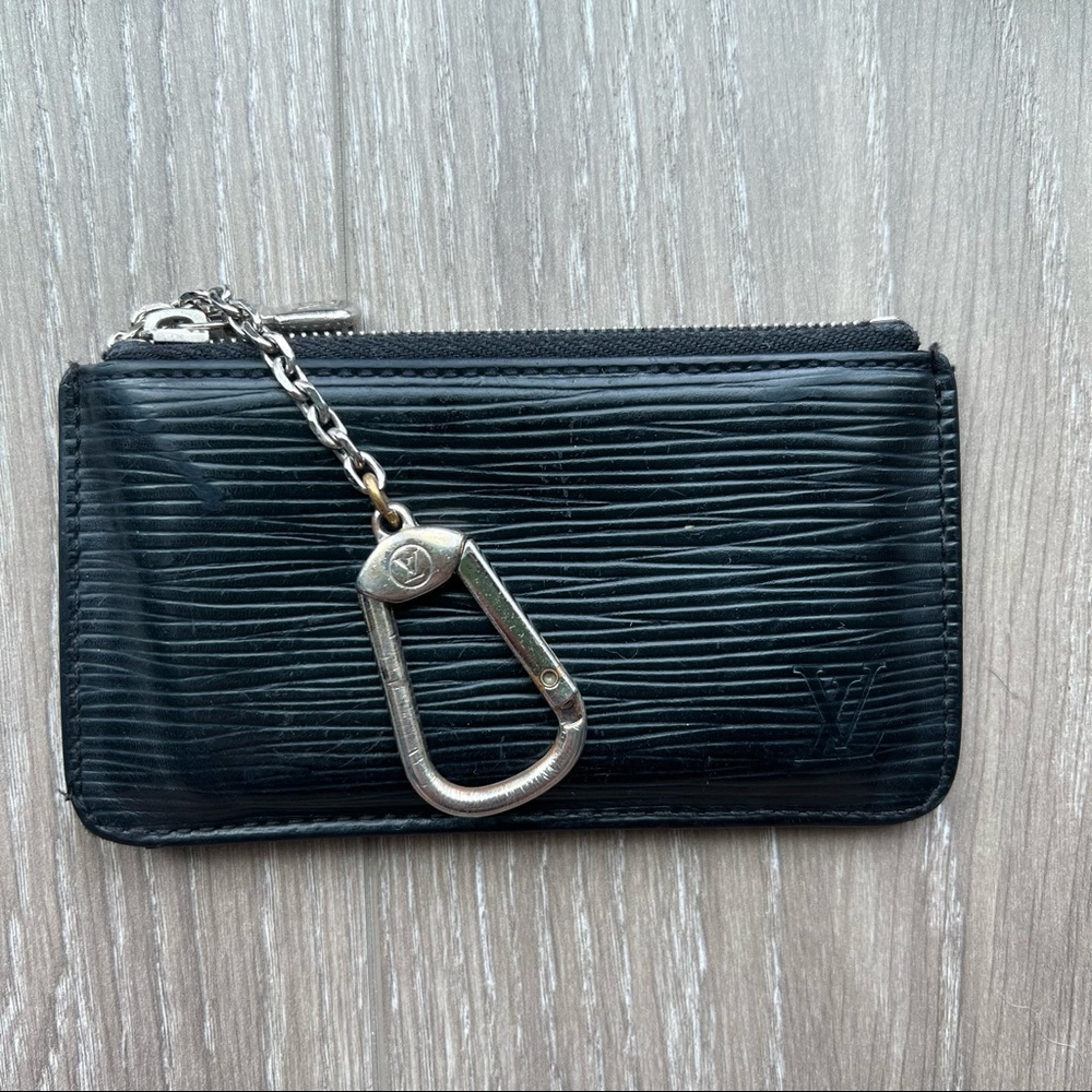 Louis Vuitton Black Epi Leather Key Pouch
